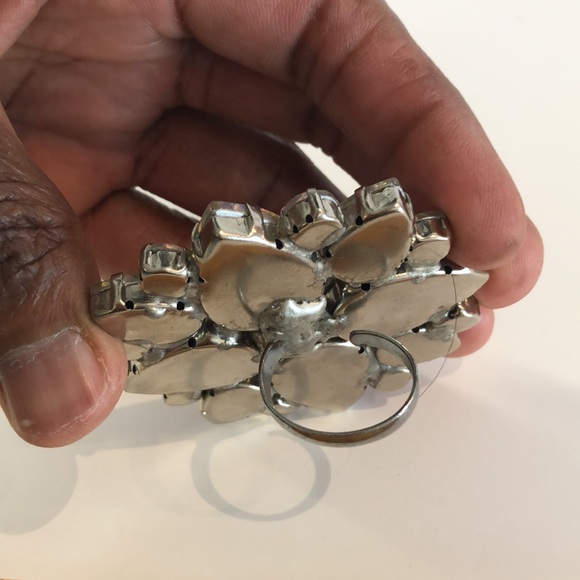 Holidays: Large holiday fantasy ring
